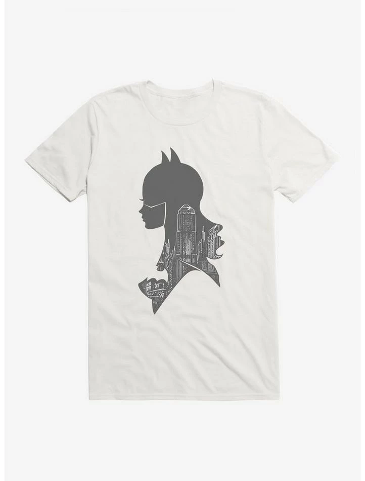 Cheapest ๐ DC Comics Batman Batgirl City Silhouette T-Shirt ๐ - Image 3