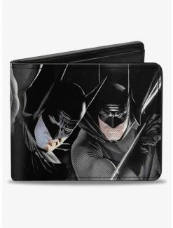 Best Sale ✔️ DC Comics Batman 4 Vivid Action Poses Bifold Wallet 🎉
