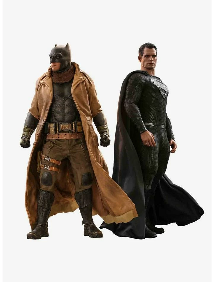 Brand new ๐ Zack Snyder's Justice League Knightmare Batman and Superman Sixth Scale Figure Set by Hot Toys โ๏ธ